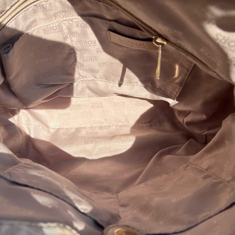 MICHAEL KORS BEIGE TOTE - Picture 5 of 14